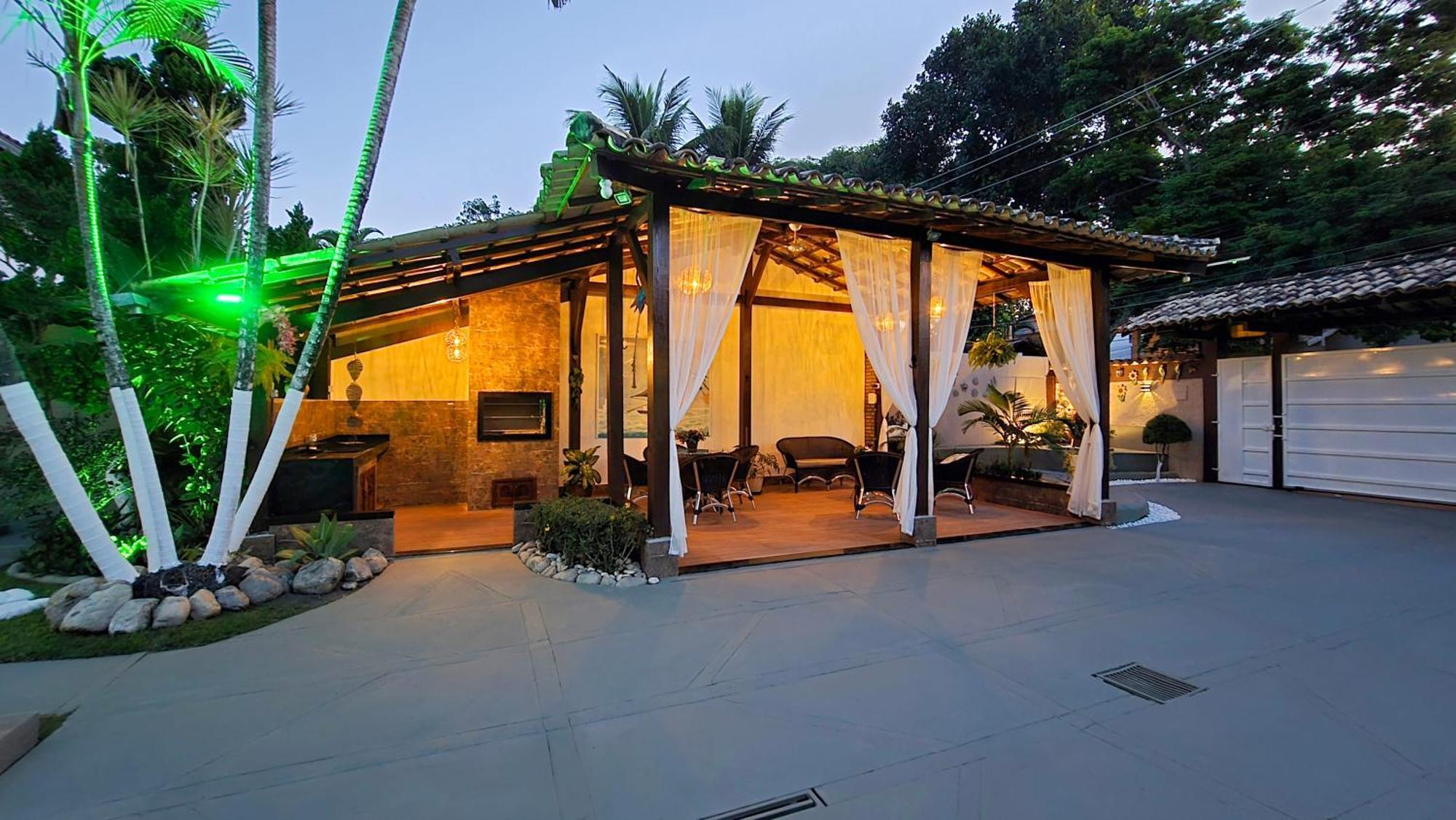Sunset Apartment *